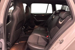 valkoinen Skoda Octavia 2017 kuva 8.