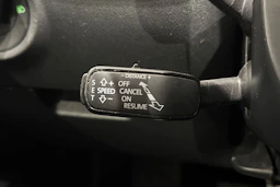 valkoinen Skoda Octavia 2017 kuva 17.