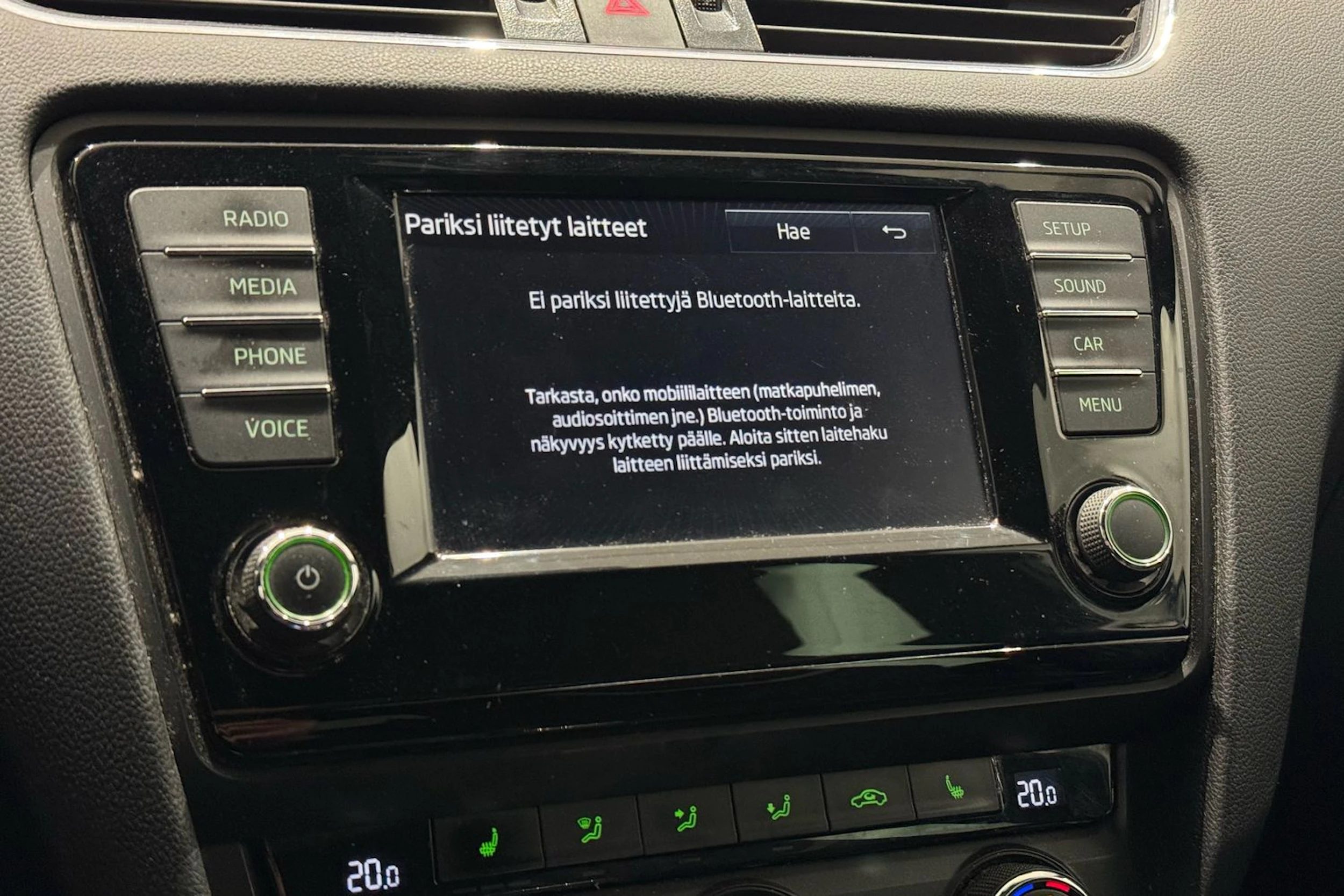 valkoinen Skoda Octavia 2017 kuva 22.