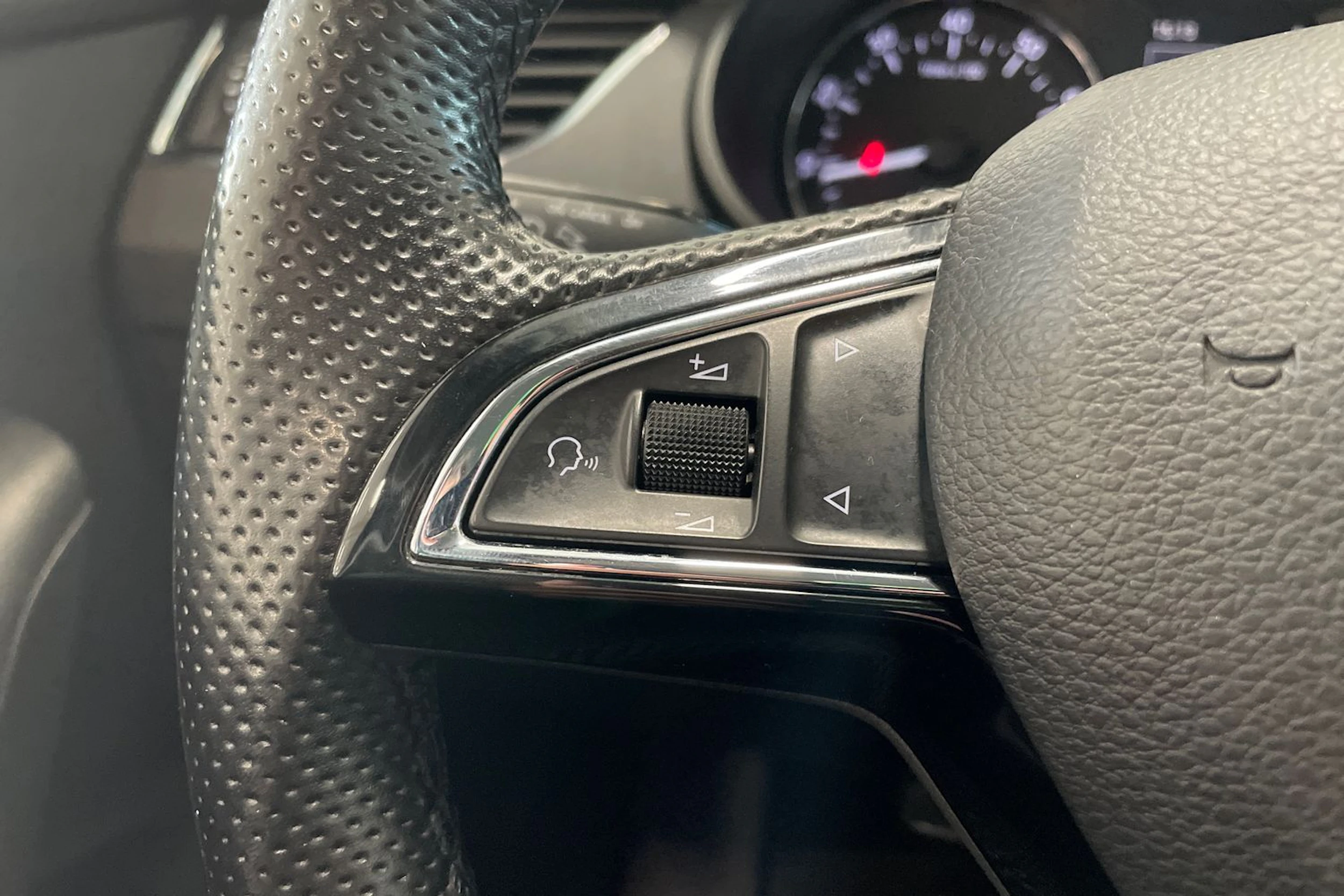ruskea (beige) Skoda Octavia 2016 kuva 15.