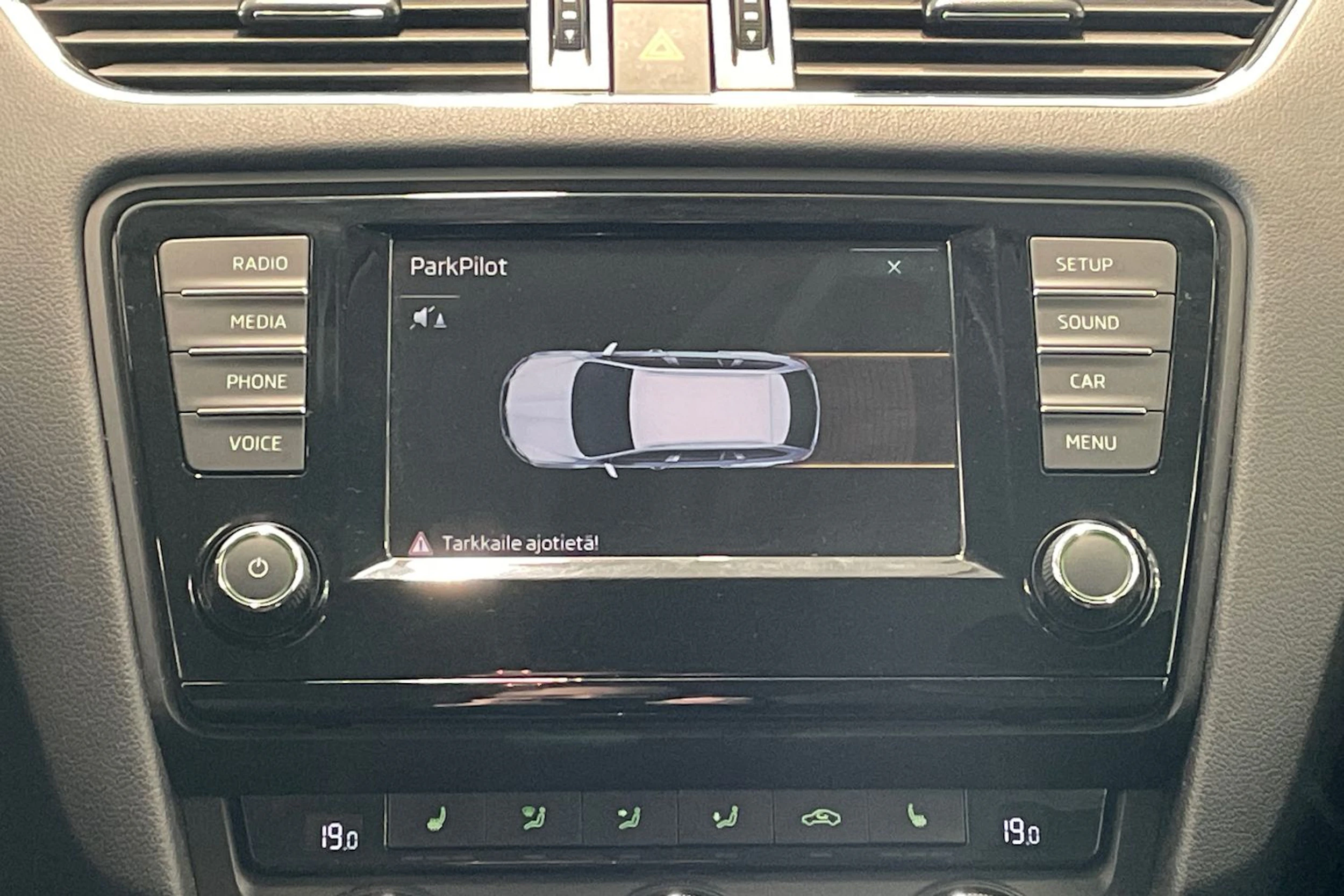 ruskea (beige) Skoda Octavia 2016 kuva 20.