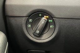 ruskea (beige) Skoda Octavia 2016 kuva 25.