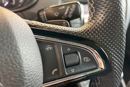 sininen Skoda Octavia 2016 kuva 18.