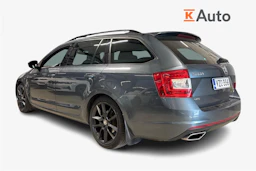 harmaa Skoda Octavia 2016 kuva 2.