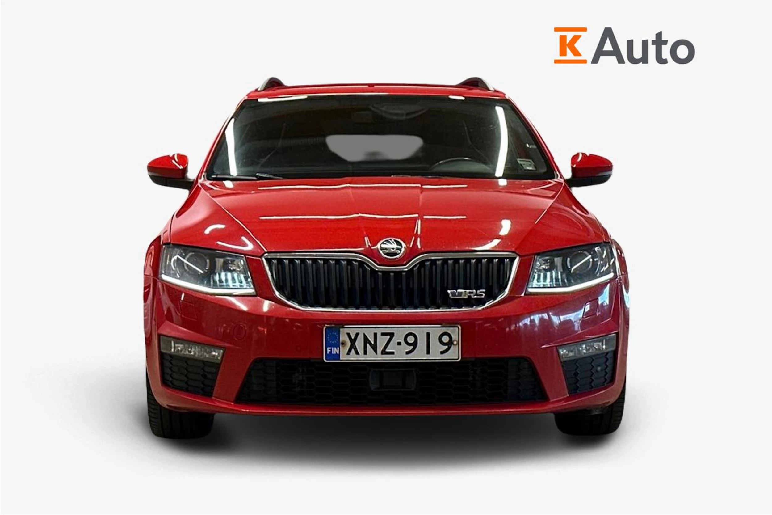 punainen Skoda Octavia 2016 kuva 4.