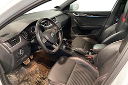 valkoinen Skoda Octavia 2016 kuva 3.