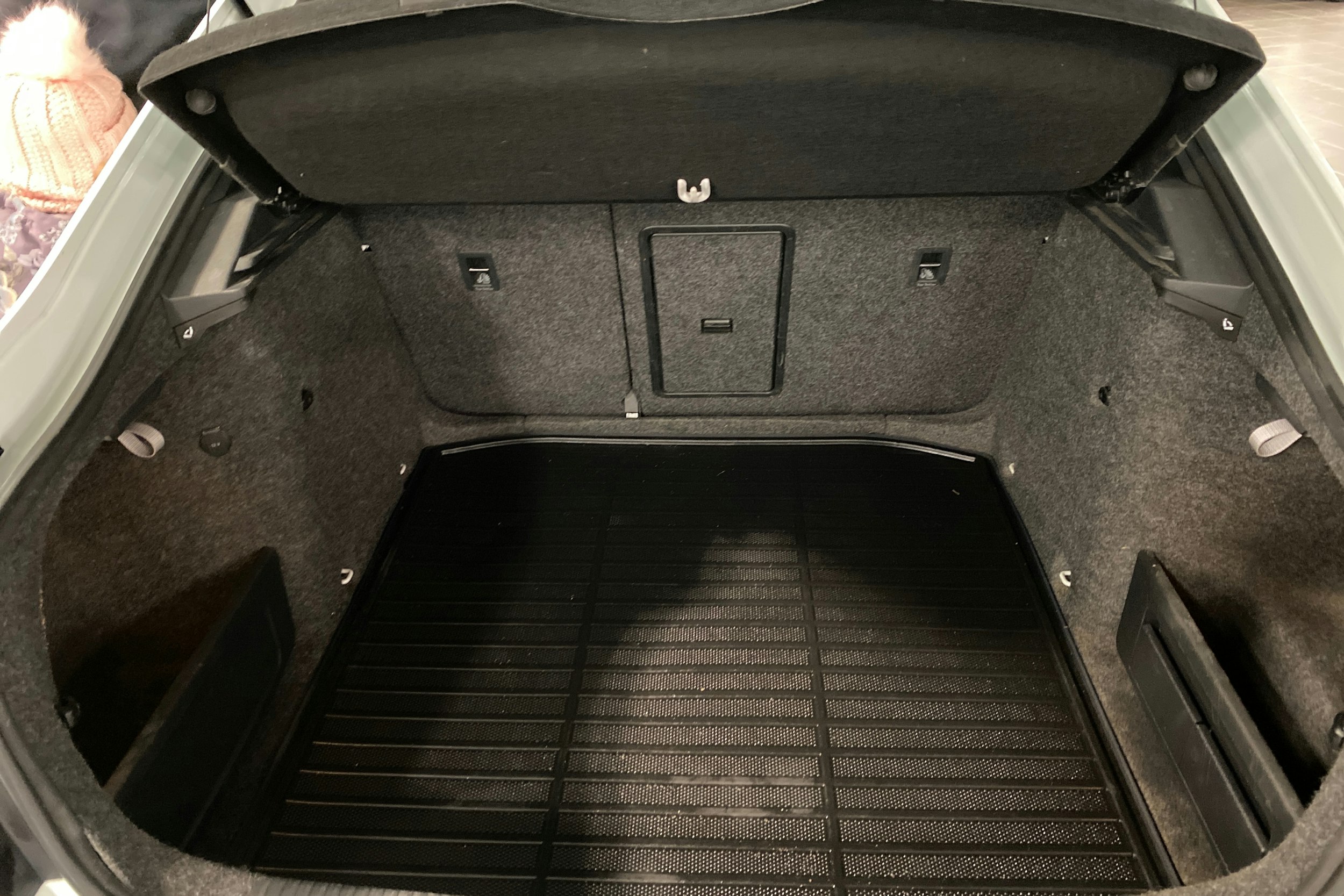 valkoinen Skoda Octavia 2016 kuva 14.