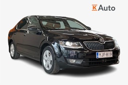 musta Skoda Octavia 2016 kuva 1.