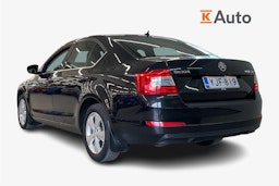 musta Skoda Octavia 2016 kuva 2.