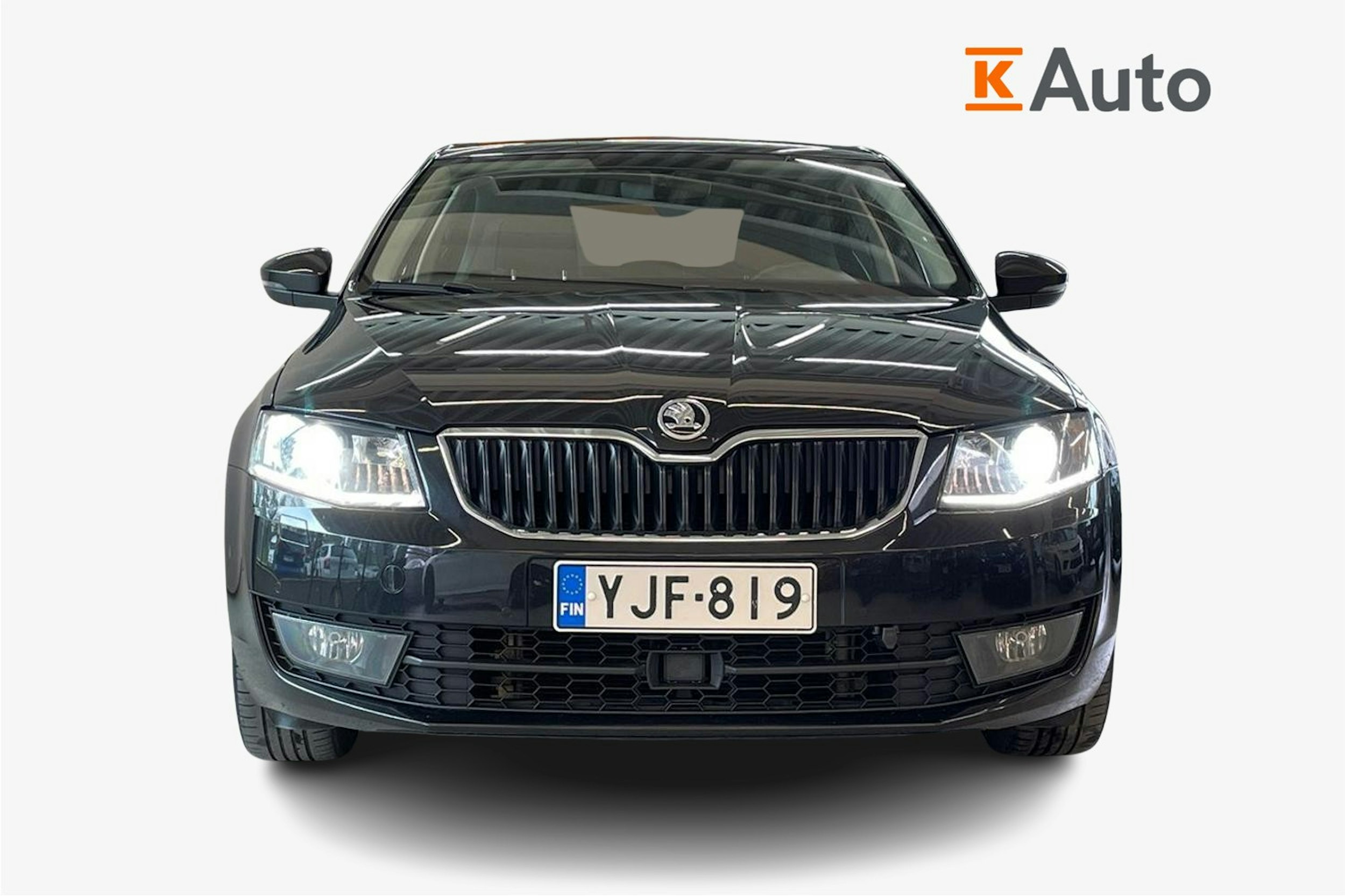 musta Skoda Octavia 2016 kuva 5.