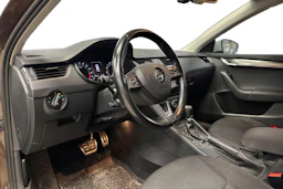ruskea (beige) Skoda Octavia 2016 kuva 3.