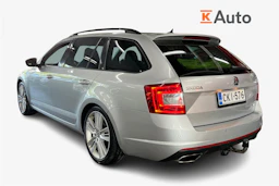 Harmaa Skoda OCTAVIA 2017 kuva 2.