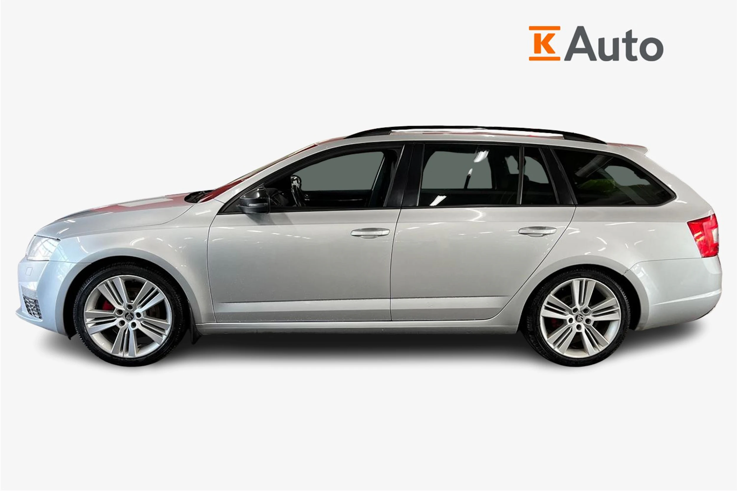 Harmaa Skoda OCTAVIA 2017 kuva 5.