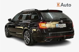 musta Skoda Octavia 2017 kuva 2.