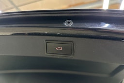 musta Skoda Octavia 2018 kuva 34.