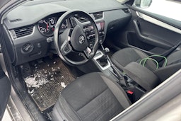 ruskea (beige) Skoda Octavia 2017 kuva 3.