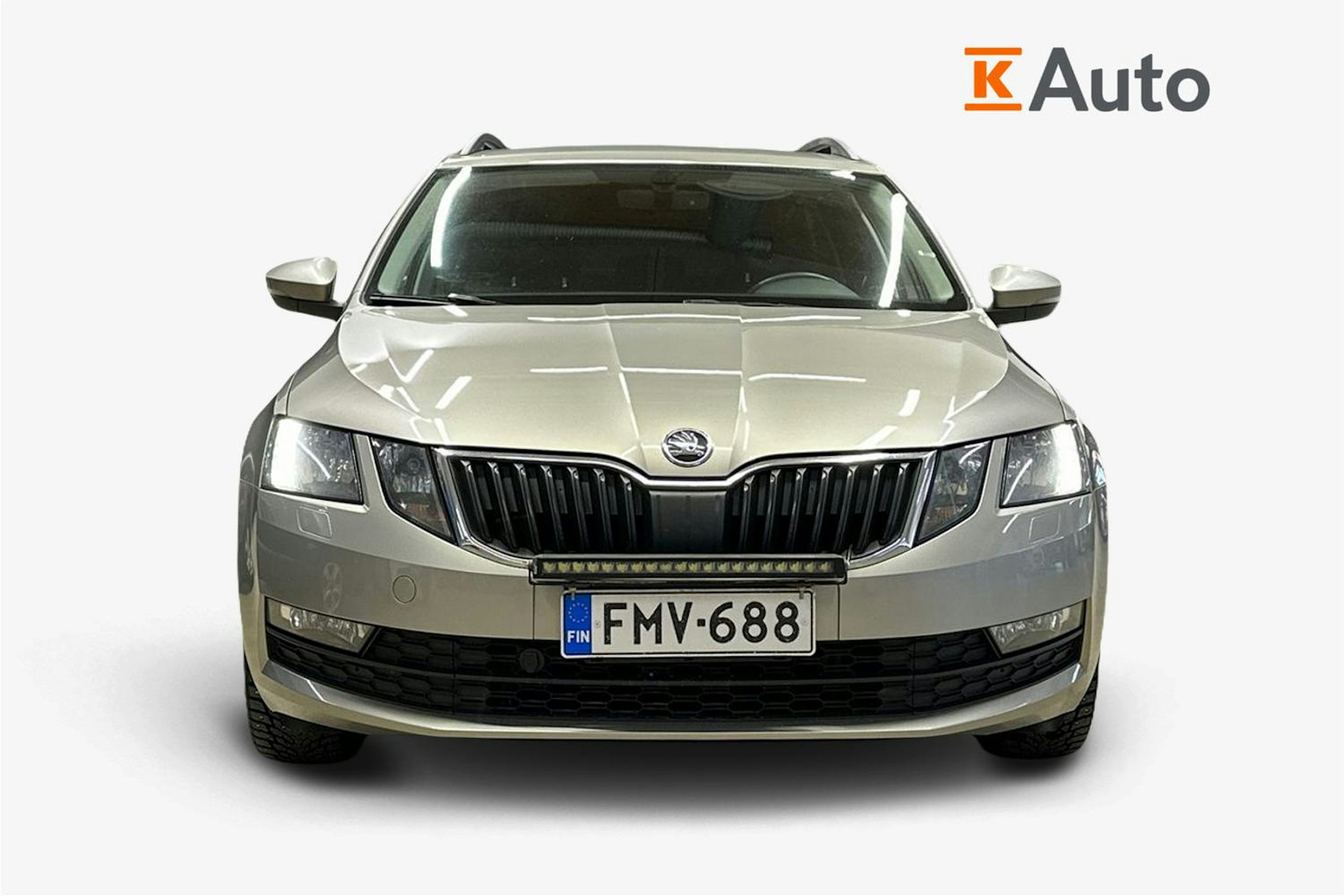 ruskea (beige) Skoda Octavia 2018 kuva 5.