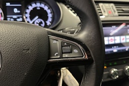 ruskea (beige) Skoda Octavia 2018 kuva 24.