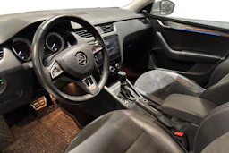 valkoinen Skoda Octavia 2017 kuva 3.