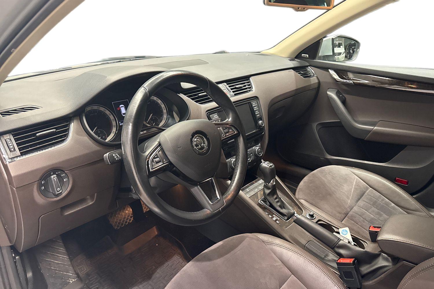 Skoda Octavia 2017, kuva 6/26