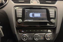 ruskea (beige) Skoda Octavia 2017 kuva 18.