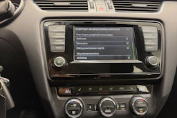 ruskea (beige) Skoda Octavia 2017 kuva 23.