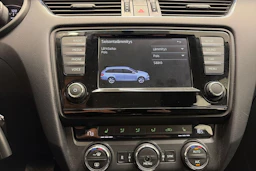 ruskea (beige) Skoda Octavia 2017 kuva 25.