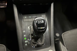 harmaa Skoda Octavia 2017 kuva 23.