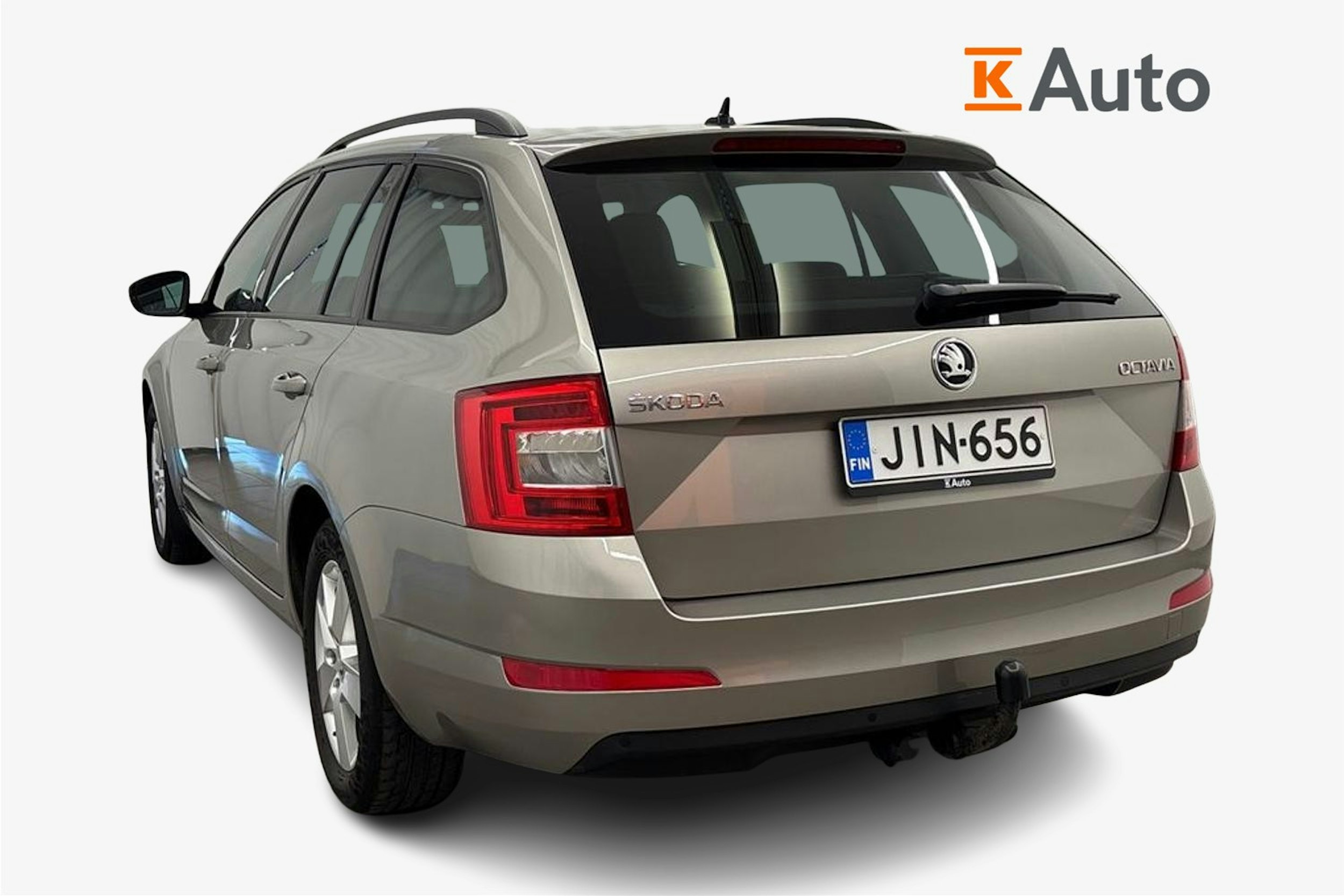 ruskea (beige) Skoda Octavia 2017 kuva 2.