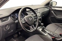 ruskea (beige) Skoda Octavia 2017 kuva 7.