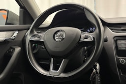 ruskea (beige) Skoda Octavia 2017 kuva 14.