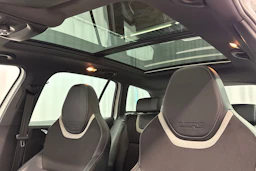 valkoinen Skoda Octavia 2017 kuva 28.