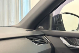 harmaa Skoda Octavia 2017 kuva 23.