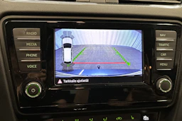 harmaa Skoda Octavia 2017 kuva 26.