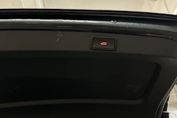 harmaa Skoda Octavia 2017 kuva 32.