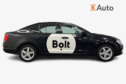 Musta Skoda OCTAVIA 2017 kuva 5.