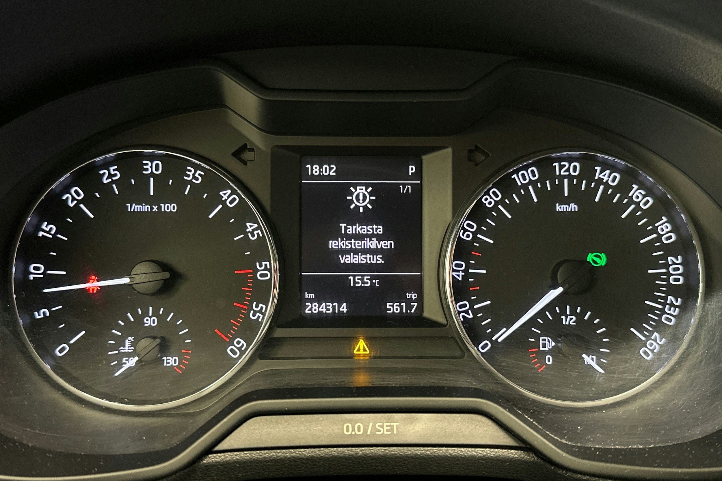 Musta Skoda OCTAVIA 2017 kuva 14.