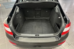 Musta Skoda OCTAVIA 2017 kuva 22.