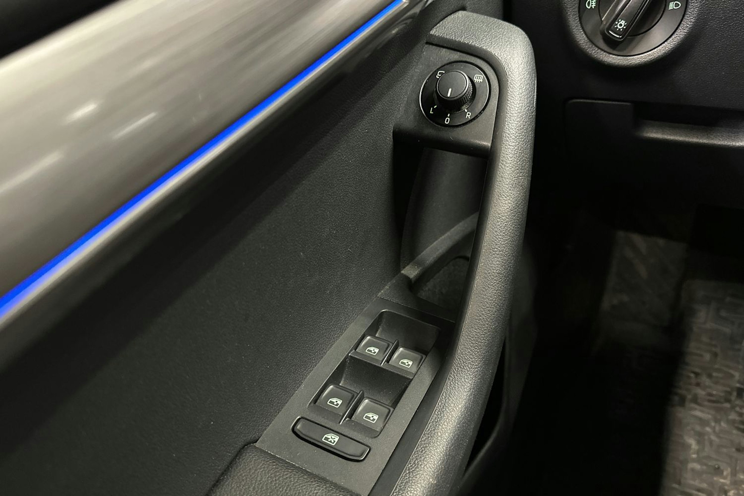 ruskea (beige) Skoda Octavia 2018 kuva 29.