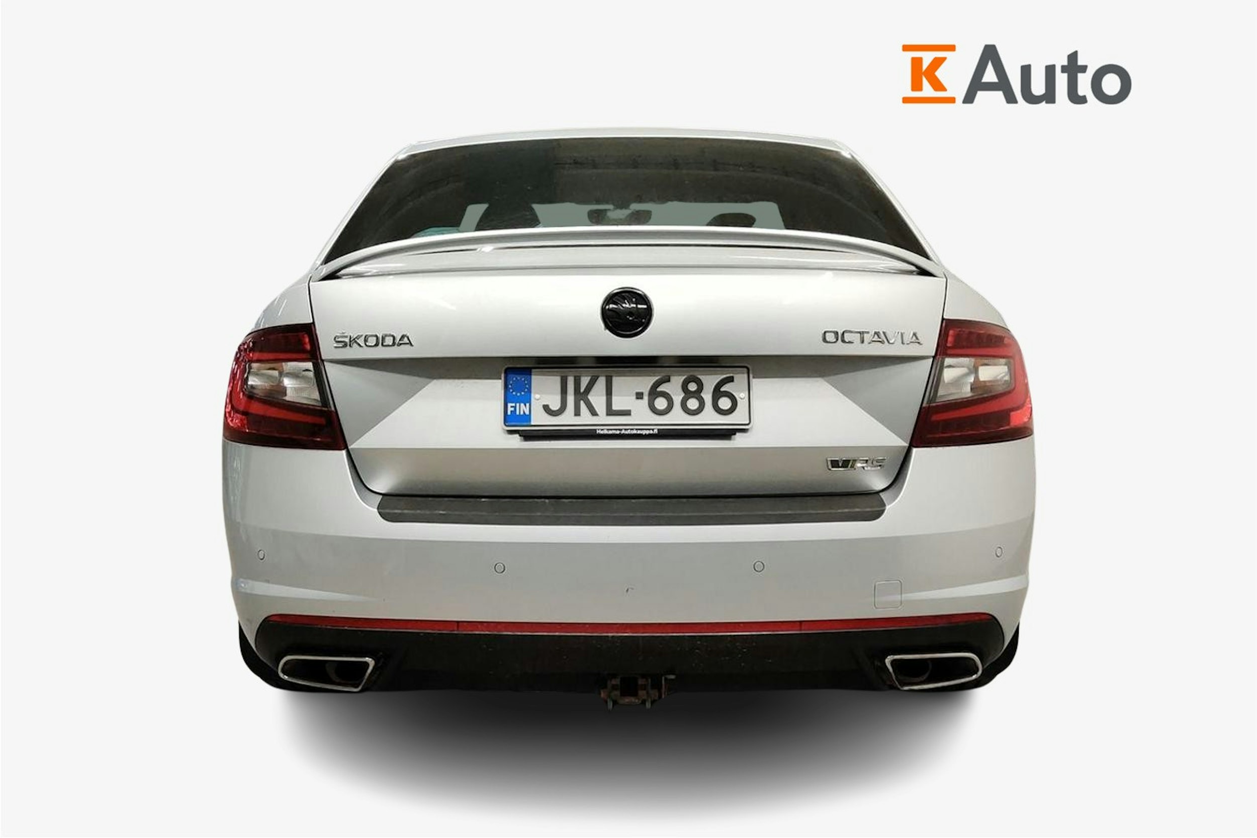 harmaa Skoda Octavia 2017 kuva 3.