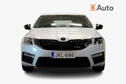 harmaa Skoda Octavia 2017 kuva 5.