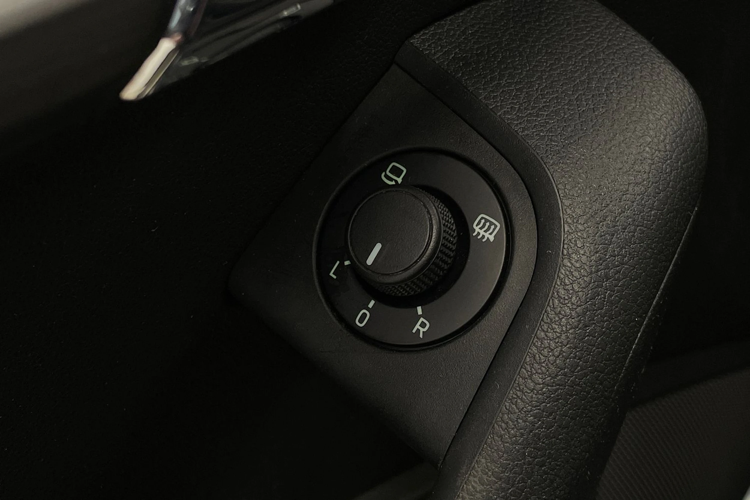 harmaa Skoda Octavia 2018 kuva 12.