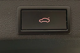 harmaa Skoda Octavia 2018 kuva 27.