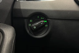 musta Skoda Octavia 2017 kuva 17.