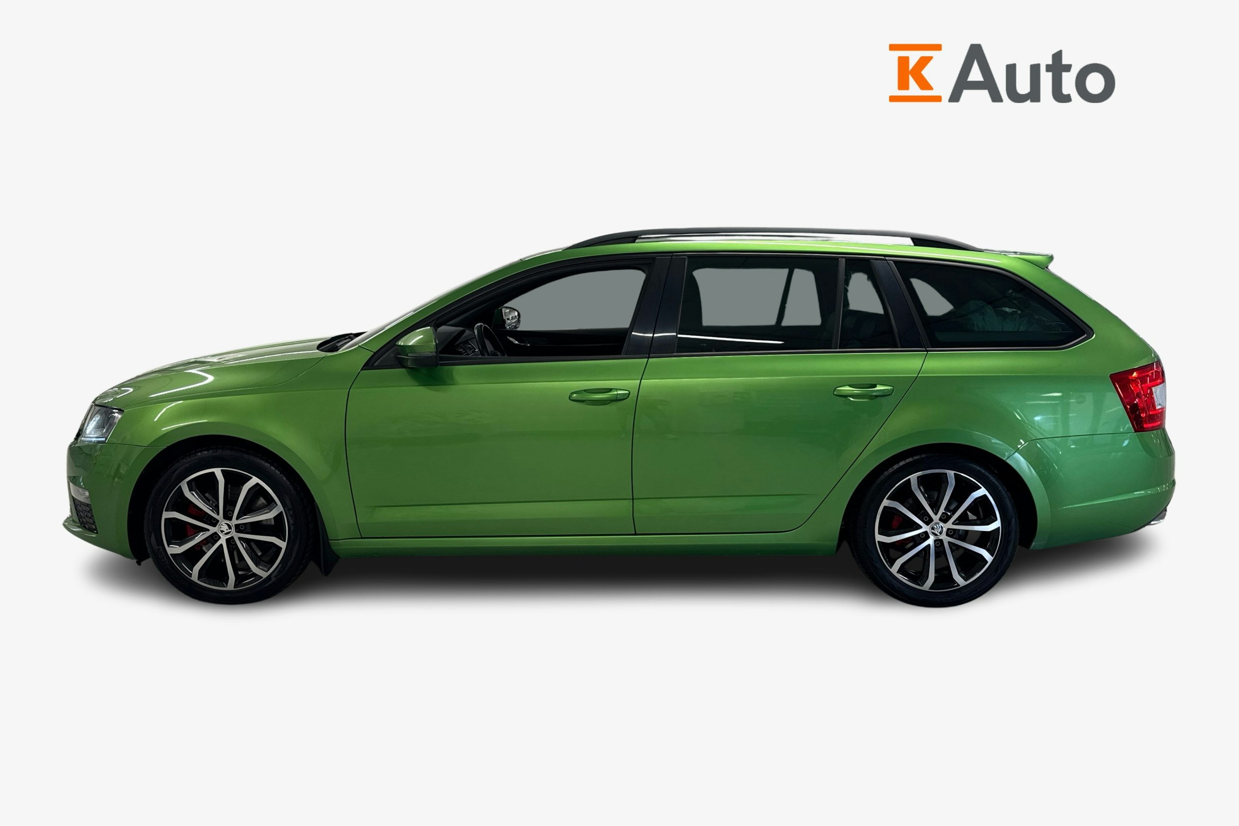 vihreä Skoda Octavia 2017 kuva 5.