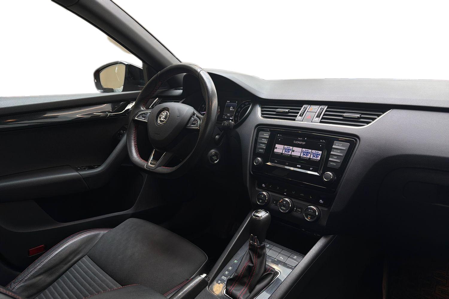 Skoda Octavia 2,0 TSI RS DSG Autom. 2017, kuva 7/27