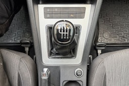 harmaa Skoda Octavia 2017 kuva 24.