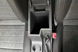 harmaa Skoda Octavia 2017 kuva 25.