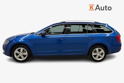 sininen Skoda Octavia 2017 kuva 6.