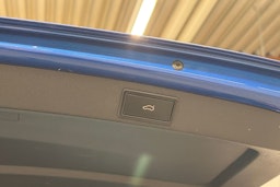 sininen Skoda Octavia 2017 kuva 27.